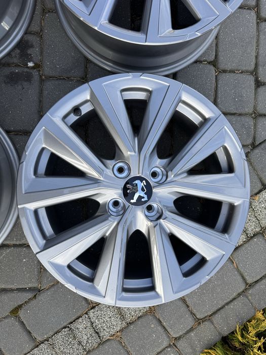 Felgi17 4x108 oryg Peugeot 2008 jak NOWE kpl