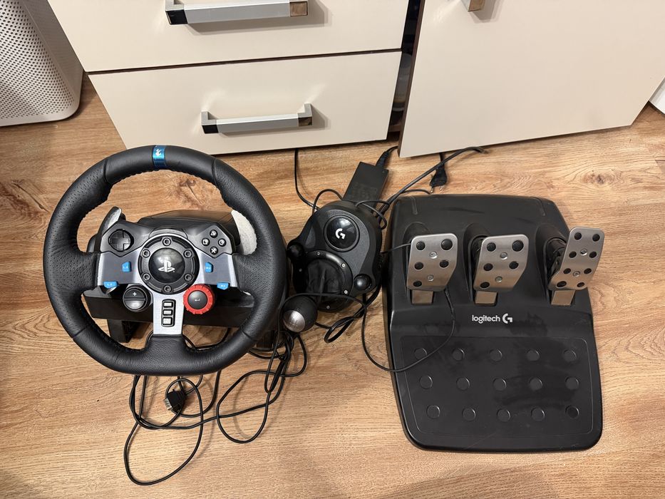 Kierownica Logitech Driving Force G29 + shifter