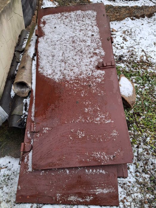 Продам гаражные ворота