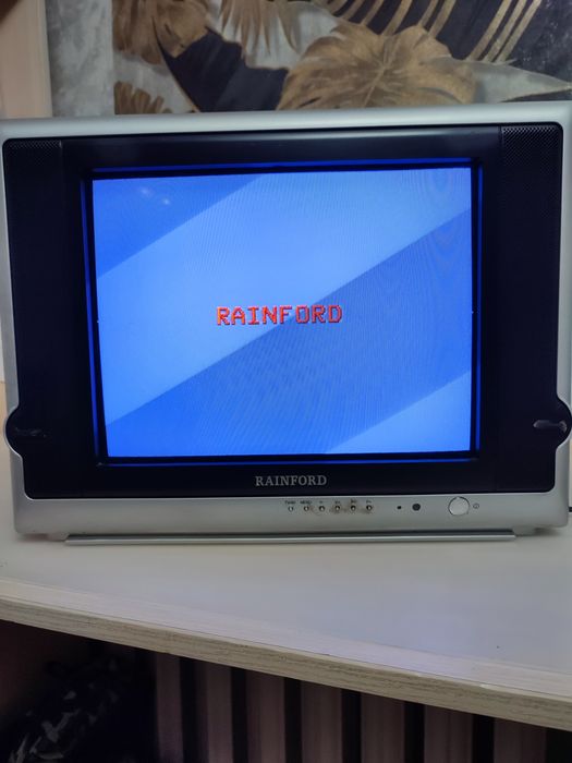 Продається   телевізор   RAINFORD   в   гарнму  стані.