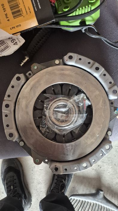 Sprzegło Suzuki liana 2001-2007 103km 1.6 benzyna