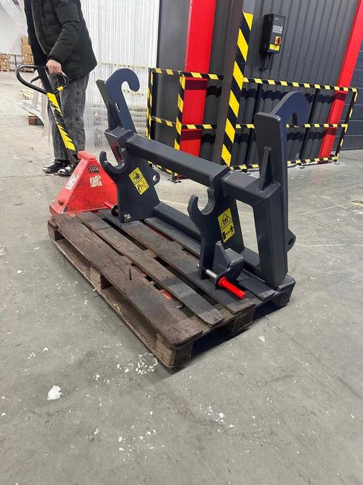Адаптер перехідна рамка JCB Manitou Kramer Merlo CAT