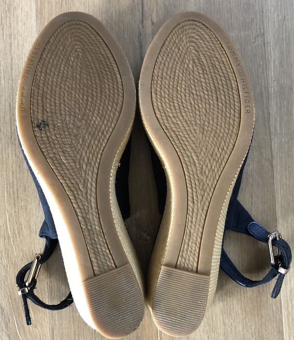 TOMMY HILFIGER R.37 sandały, koturn, super buty