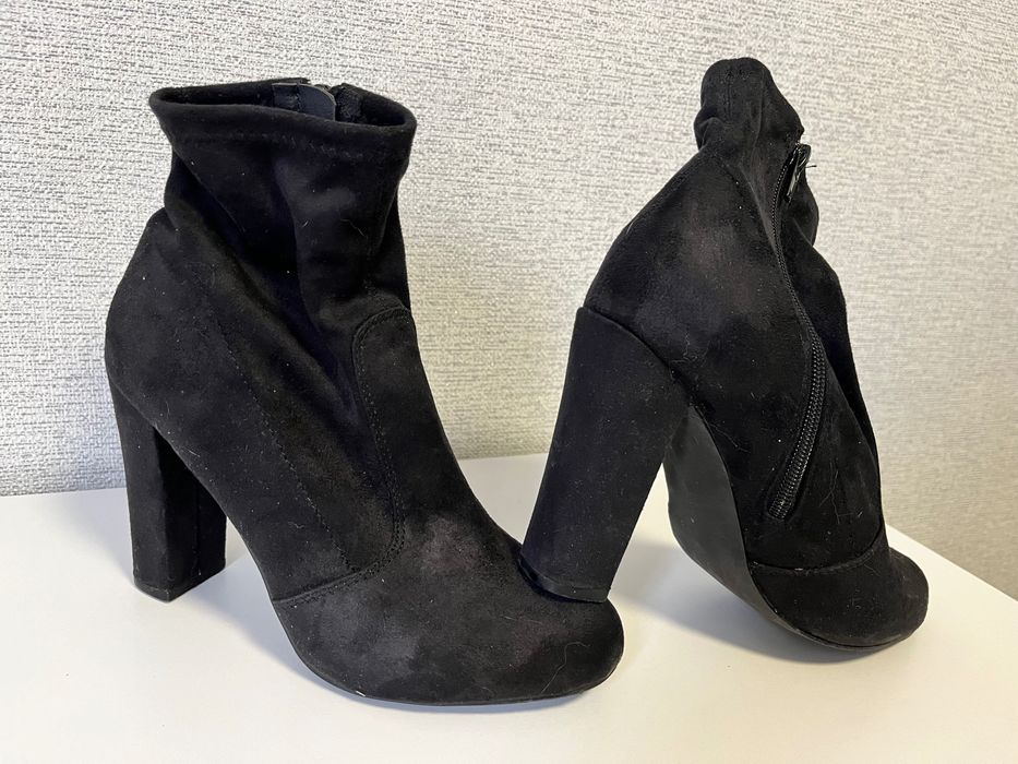 Черевики на підборах