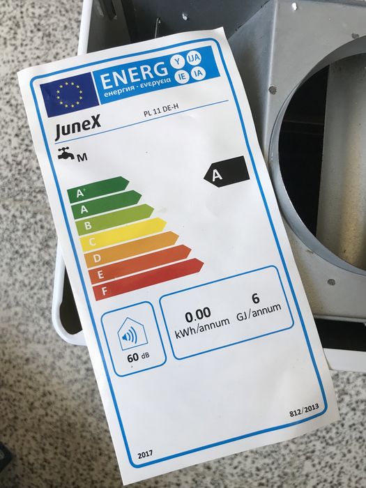 Esquentador Junex, pouco usado, em óptimo estado e para gás natural.