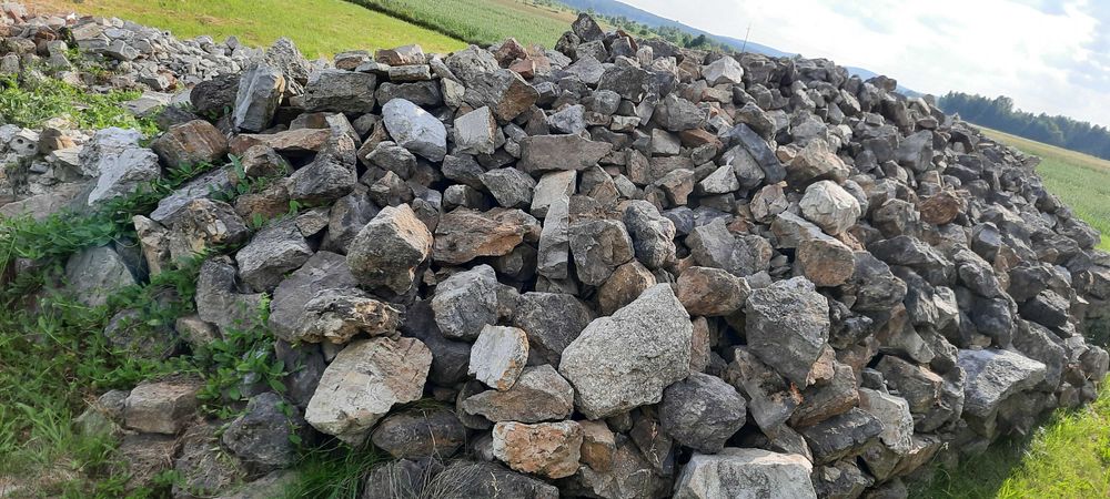 Kamień pod fundament sprzedam