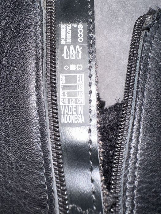 Жіночі черевики Ecco зимові шкіряні чорні 38 розмір