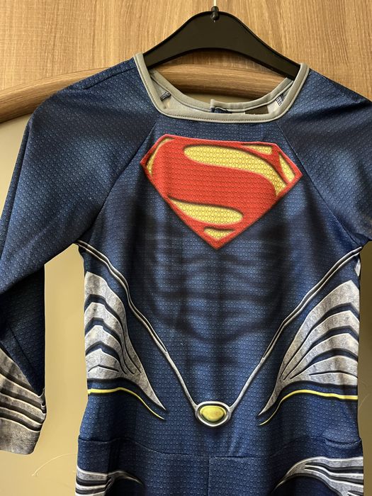 ,,Супермен,,маскарадний образ для дитини