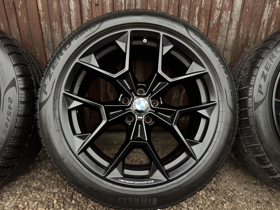 Felgi Koła 19 MPERFORMANCE BMW G60 G61 Opony Zimowe Pirelli