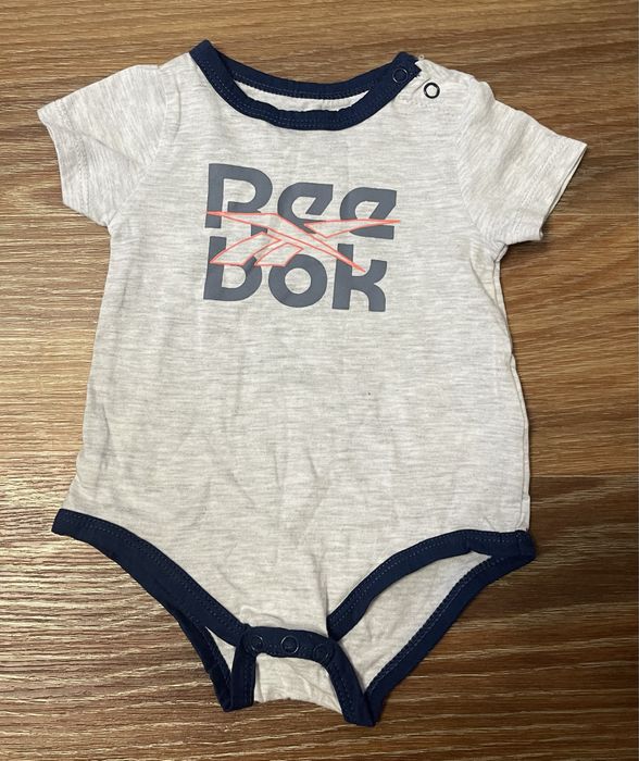 Бодік Reebok 68 розмір