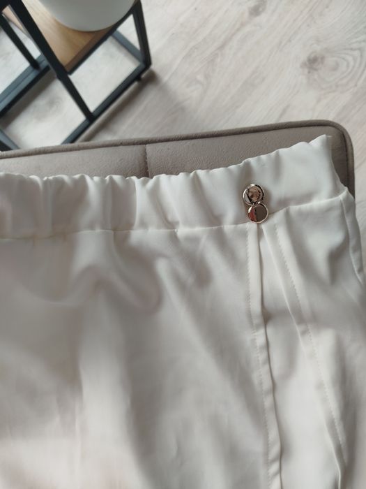 Elegancka spódnica
