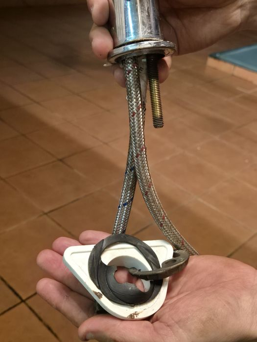 Torneira cozinha64584980752385122