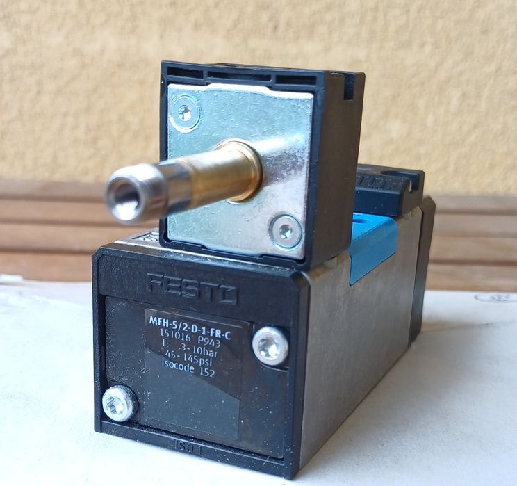 Elektrozawór MFH-5/2-D-1-FR-C  serii MFH - Festo