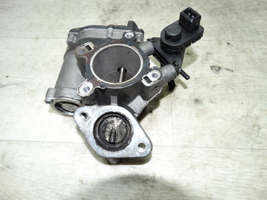 Клапан EGR Renault Master 2.3 dci 8200987088 оригінал