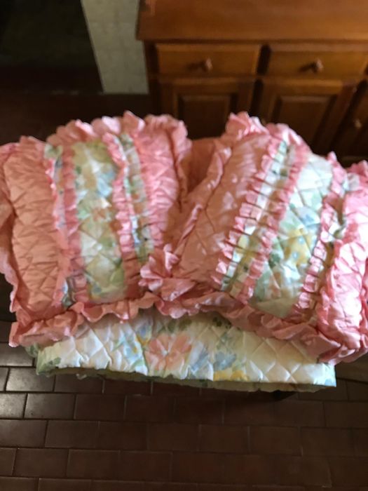 Edredom e 2 almofadas