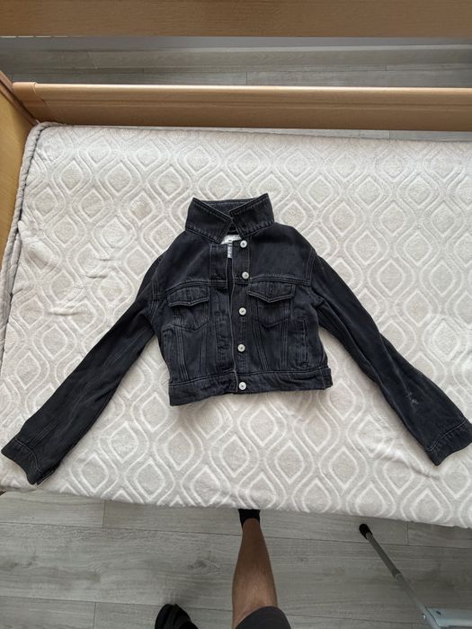 Krutka kurtka damska jeansowa pull&bear