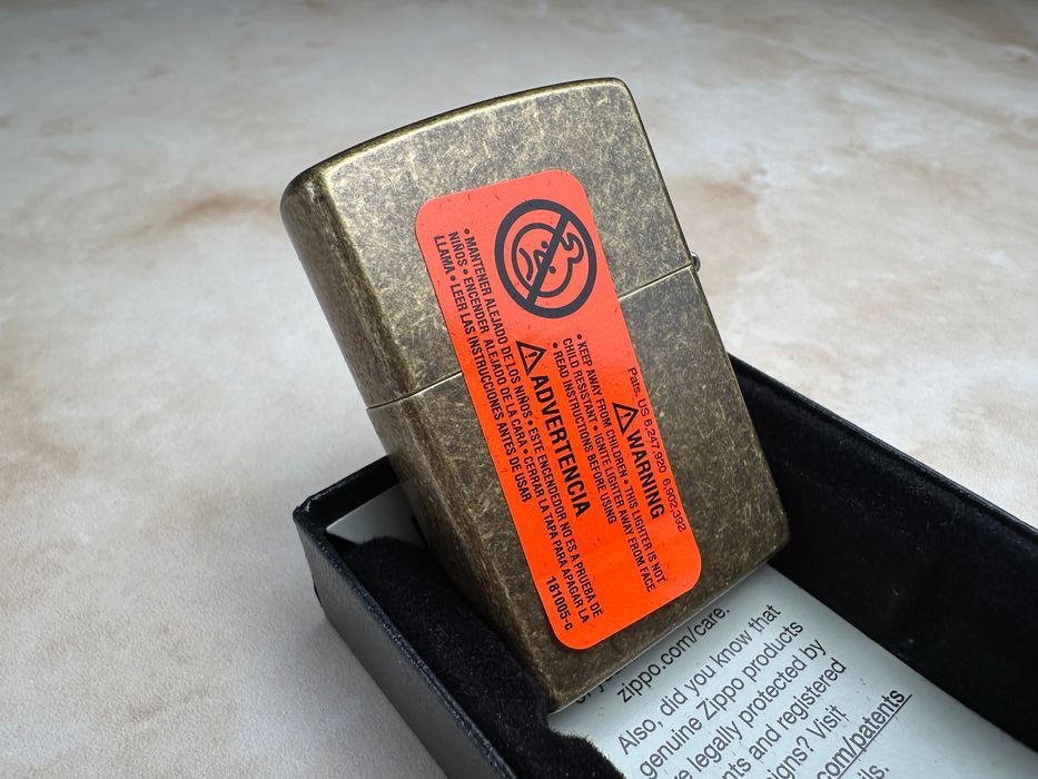 Новая зажигалка Zippo 28994 Zippo Antique Stamp оригинал подарок