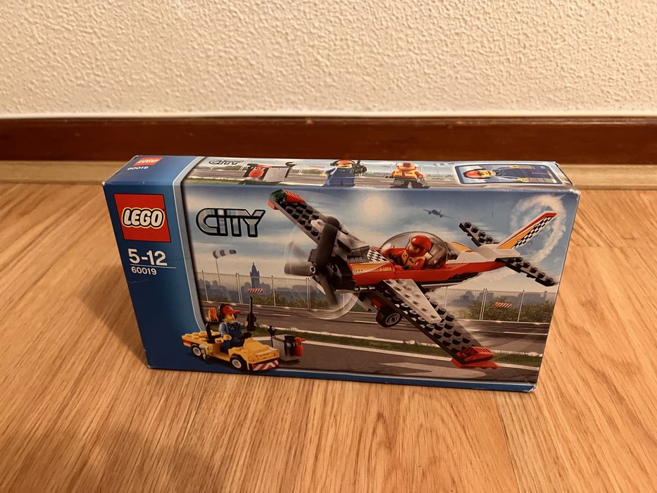 PROMOTION - Lego CITY 60019 - caixa nunca aberta