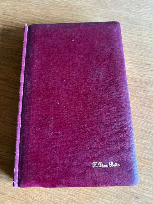 Ensaios de Doutrina Crítica      T. S. ELIOT