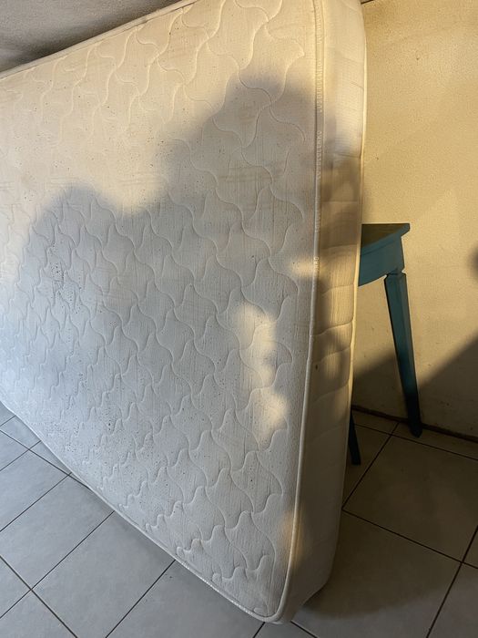 Colchao em ótimo estado