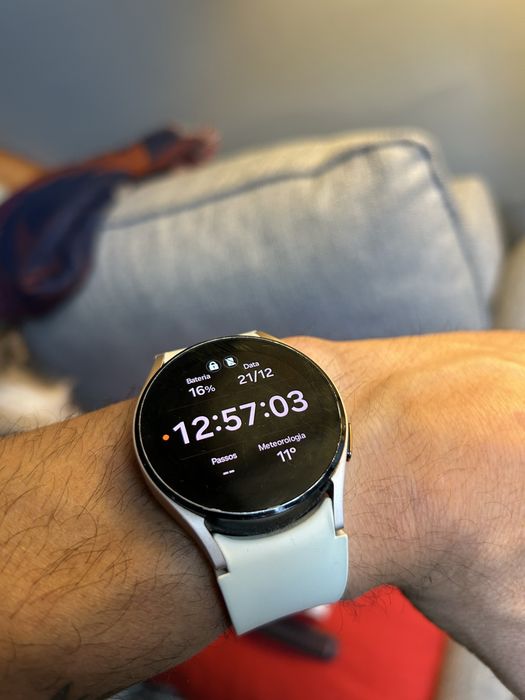 Samsung Galaxy Watch 4