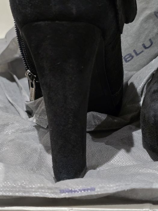 Botins Senhora camurça