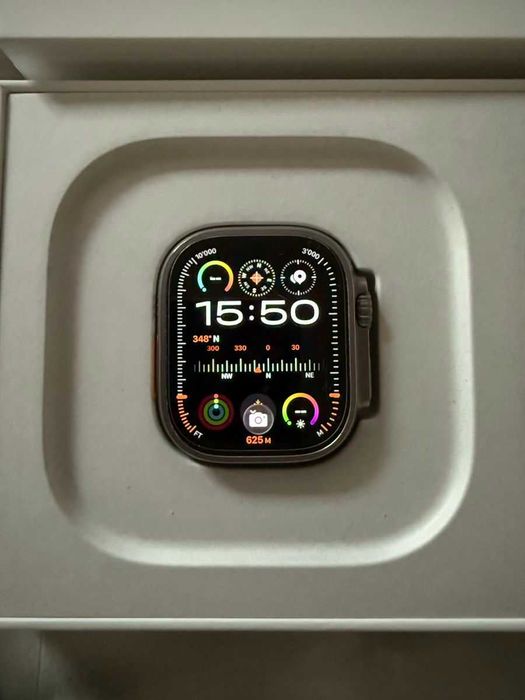 Apple Watch Ultra 2 49mm Titânio