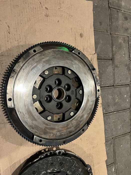 Двох масовий маховик шаран галакси альхамбра