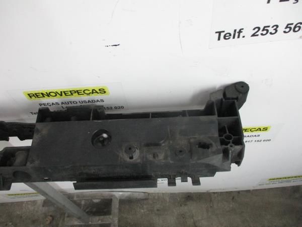 Travessa dos radiadores RENAULT Clio IV (BH_)
