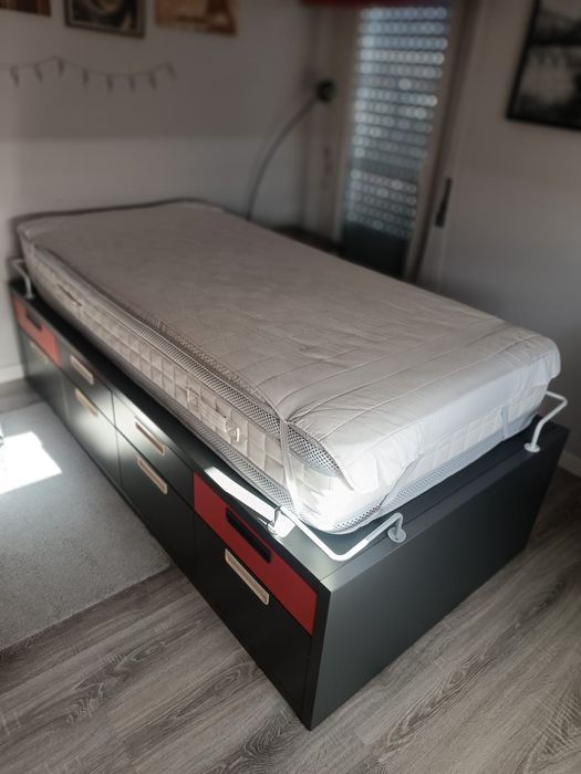 Mobilia quarto individual