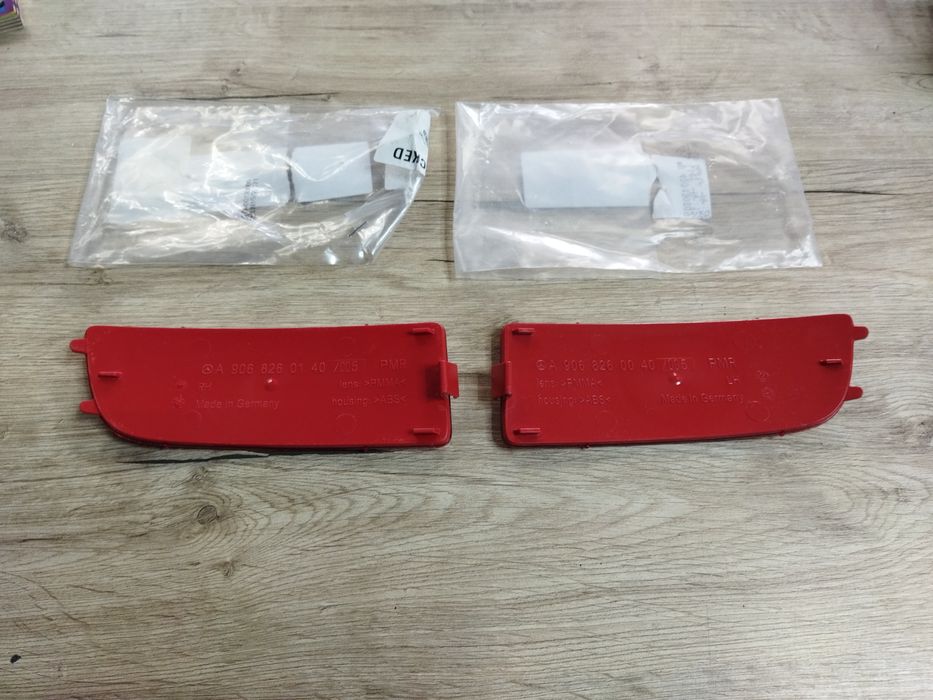 Катафот заднего бампера Спринтер 906 Крафтер отражатель новый разборка