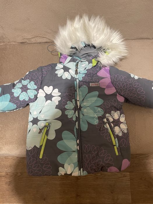 Зимовий комбінезон на дівчинку 2-3 роки.