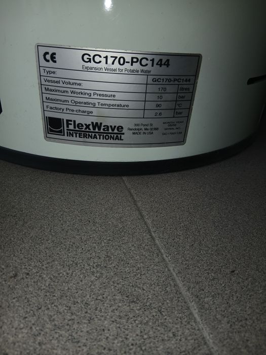 Vendo Bomba e balão