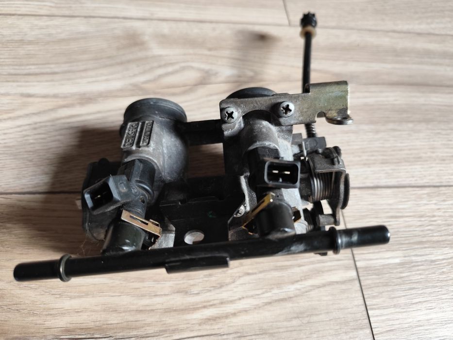 Aprilia Pegaso 650 i.e  wtrysk, wtryski, przepustnica