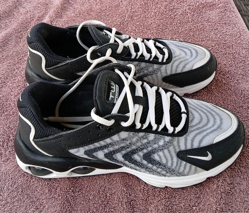 Sneakersy Nike Air Max TW