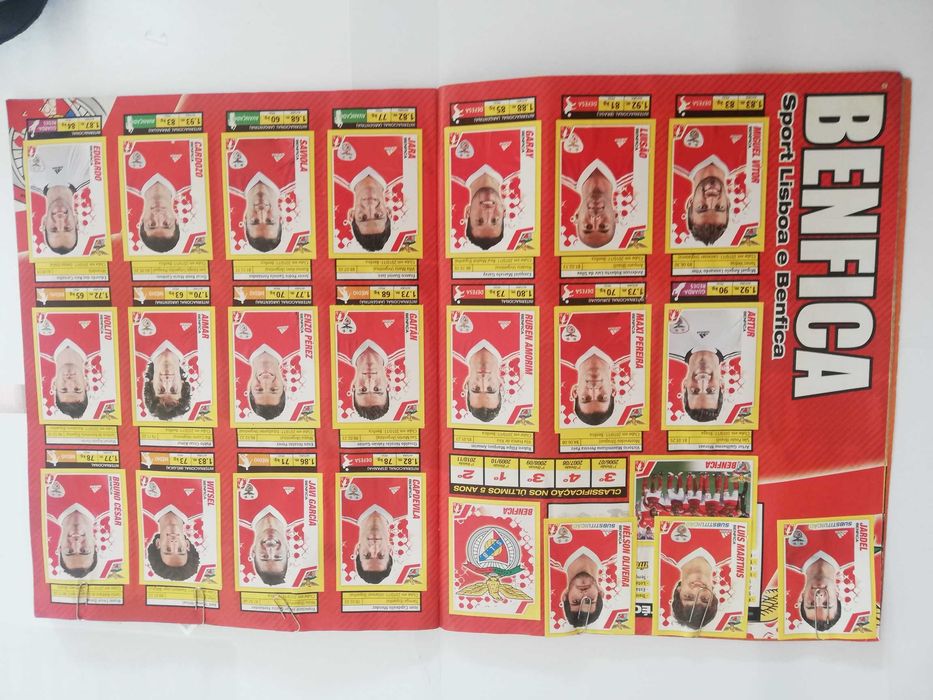 Caderneta Cromos Liga Zon Sagres 2011/2012