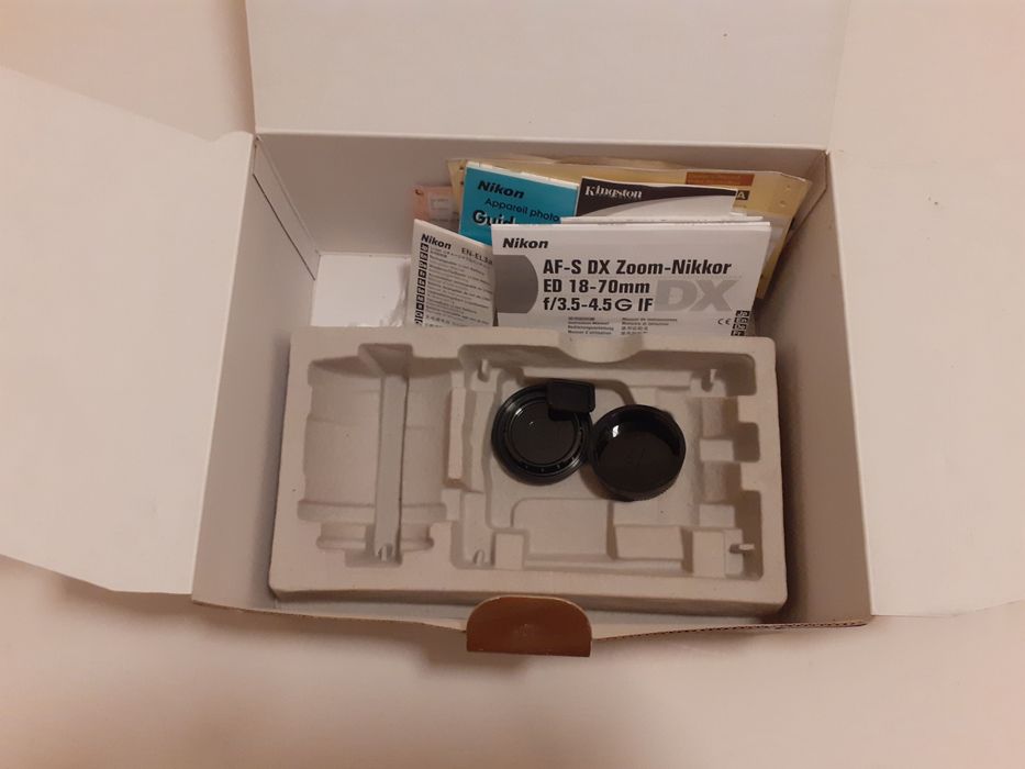 Caixa, Nikon D70S Kit