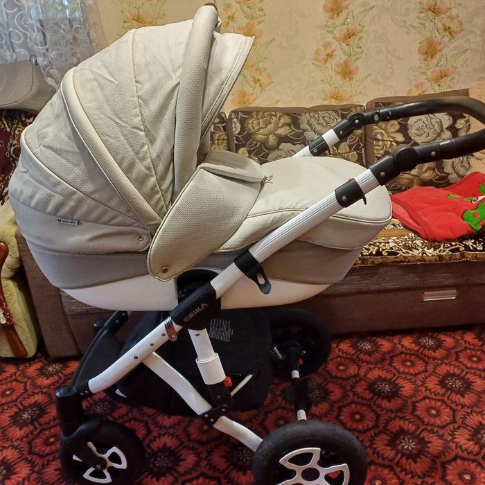 Коляска 2 в 1 Adamex Erika