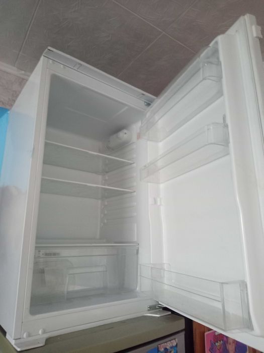 Малі холодильник