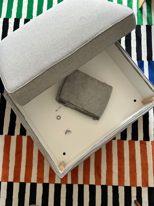 Pousa-pés c/ arrumação Kivik Ikea