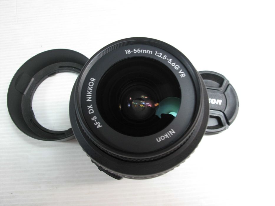 Nikon 18-55 com ou sem VR temos varios modelos ver descrição