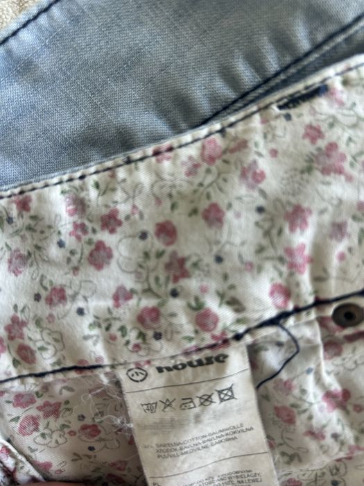 Krótkie spodenki przed kolano House rozmiar 36