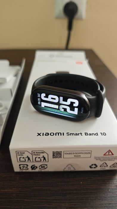 Xiaomi Smart Band 10