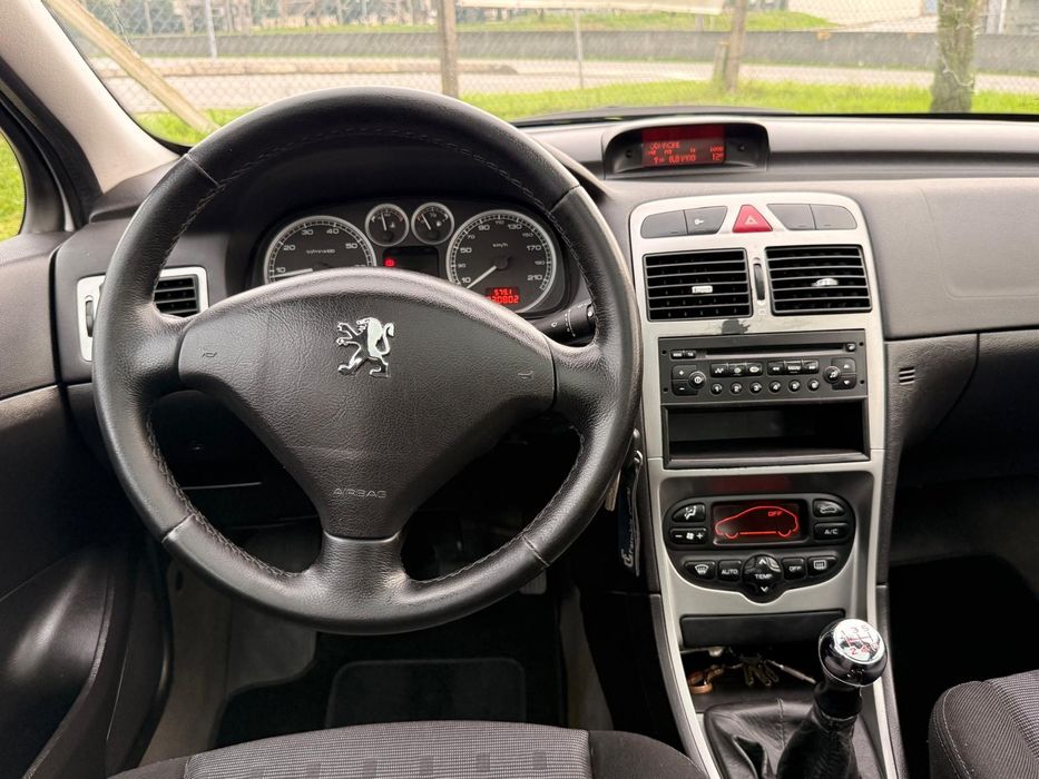 Peugeot 307 SW - 7 lugares