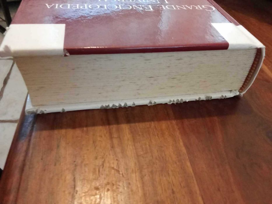 Livro Grande Enciclopédia Universal