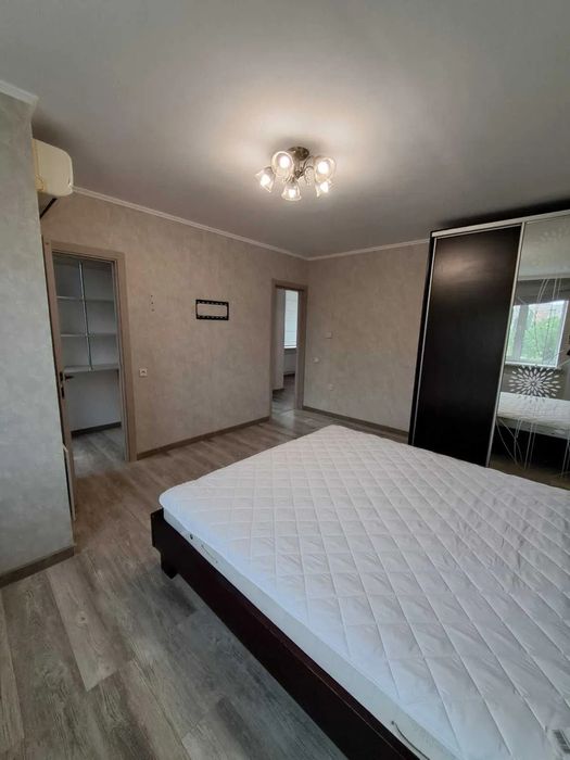 Продам видову, 3-и к/к 99 м2, 2008 р/з в Ковалівці.