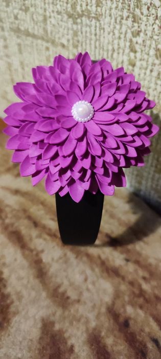 Ободок для волос с цветами из фоамирана