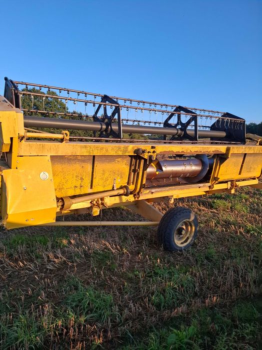 Kombajn New Holland TC56