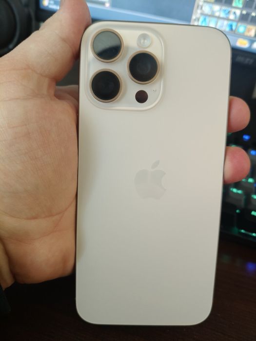 Iphone 16 pro max E-sim 256