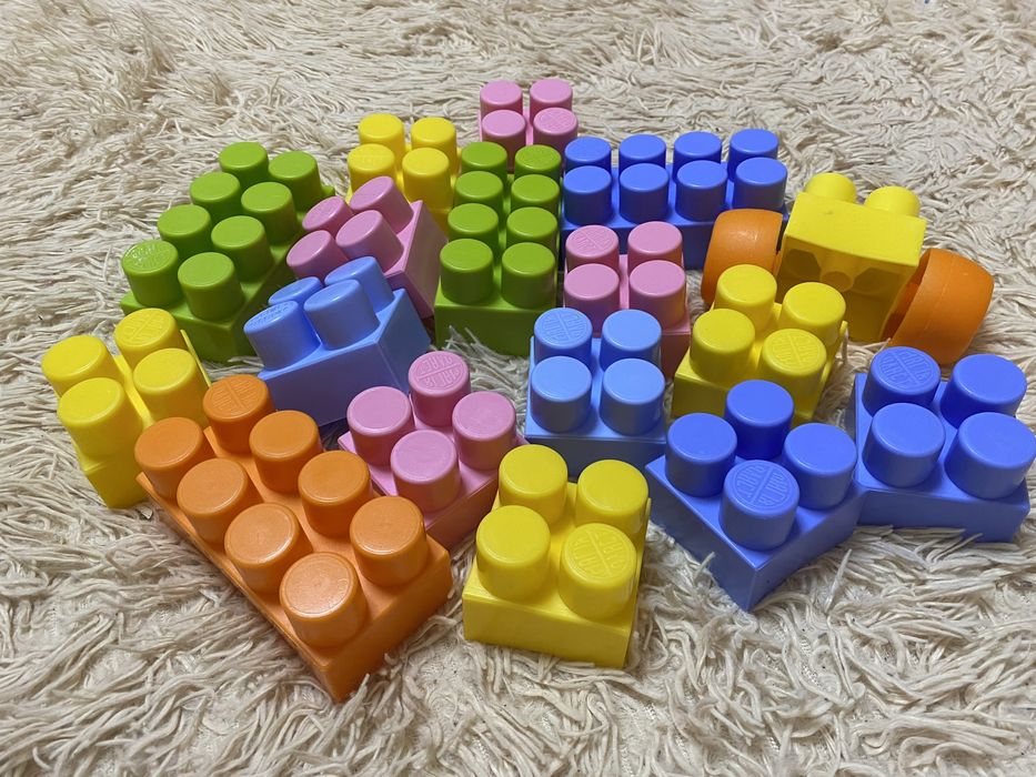 Іграшки розвивальні та для купання уцінені ( за всі 350 грн) не дорого